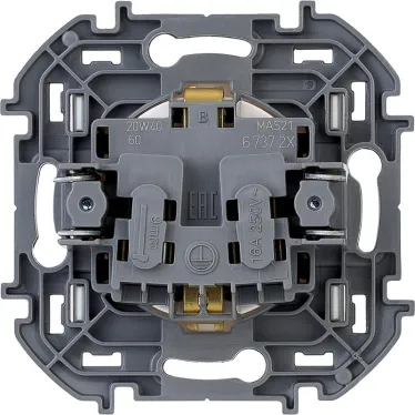 Розетка 2К+З немецкий стандарт 16 А 250 В INSPIRIA белая