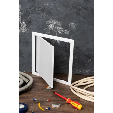 Люк ревизионный пластик 300х300 Basic