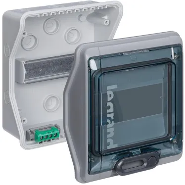 Щиток Ip65 6 модулей с шинками N+Pe Plexo 3