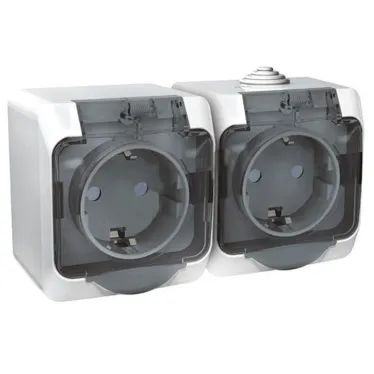 ЭТЮД Розетка двойная наружная с заземлением со шторками IP44 белая