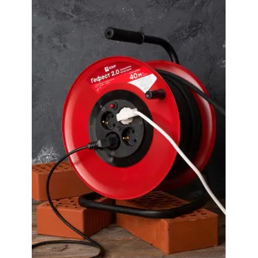 Удлинитель на катушке Гефест 2.0 4 гнезда 40м с заземлением и предохранителем КГ 3x2.5 16А/3.5кВт PROxima