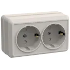 ОКТАВА Розетка двойная с заземлением сошторками наружная 16А кремовый