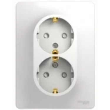 GLOSSA Розетка двойная с заземлением со шторками в сборе белая