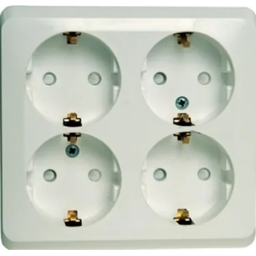 ЭТЮД Розетка четырехместная наружная с заземлением со шторками 16А 250B белая