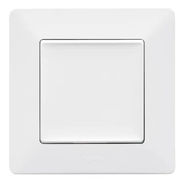 Valena LIFE Лицевая панель для выключателей одноклавишных Белая