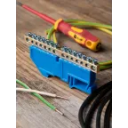 Шина нулевая 63.14 изолятор на DIN-рейку латунь