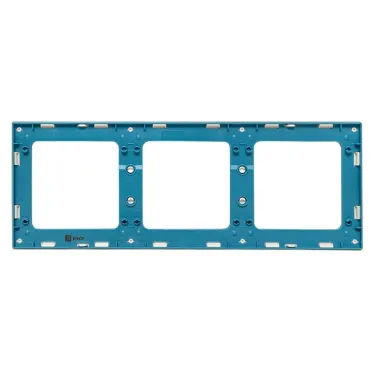 Стокгольм Рамка 3-местная белая с линией цвета синий