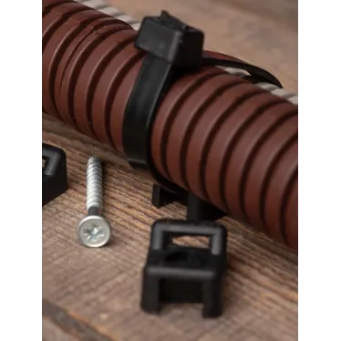 Площадка под хомуты (22x16) с монтажным отверстиемМ4 чёрная (100шт.) PROxima