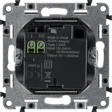 Valena ALLURE.Зарядное устройство с двумя USB-разьемами тип А-тип С 240В/5В 3000мА.С лицевой панелью.Цвет Слоновая кость