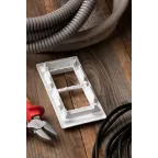 Рамка+суппорт на 4 модуля (2 поста) C-Line