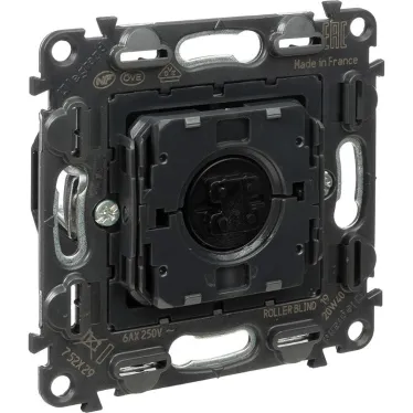 Valena IN MATIC Выключатель управления для жалюзи и рольставней 6АХ 250В Безвинтовые зажимы