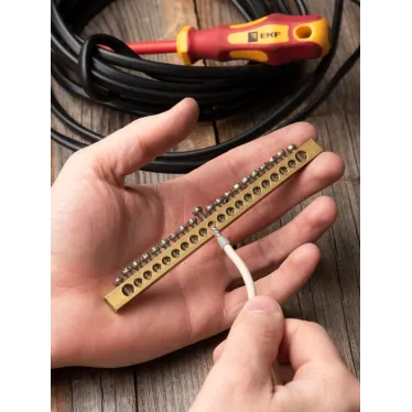 Шина PEN ноль-земля 6х9мм 20 отверстий латунь крепеж по краям PROxima