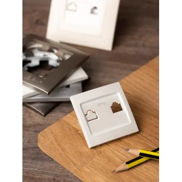 Валенсия лицевая панель розетки Phone 1-местная жемчуг