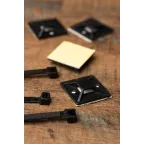 Площадка самоклеящаяся (40х40 мм) черная (100 шт)