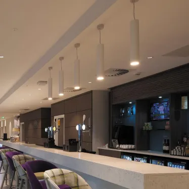 Светильник светодиодный ДСО-15w 4000К 1350Лм IP40 на подвесе белый