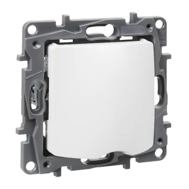 Вывод кабеля IP21 Etika с зажимом для кабеля белый