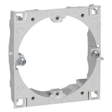 Универсальный суппорт - для кабель-каналов Metra 85х50, 100х50 и 130х50 | 611788 | Legrand