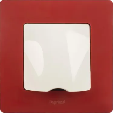 Вывод кабеля IP21 Etika с зажимом для кабеля белый