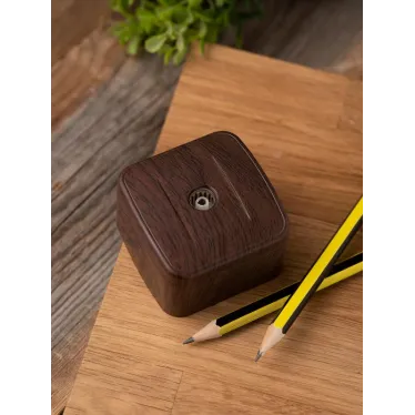 Розетка TV одноместная ОП Минск 75Ом 5-862МГц темное дерево