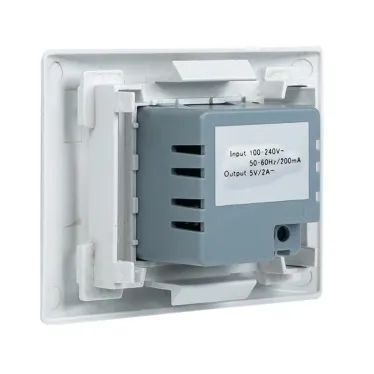 Розетка USB, сила тока 2.1 А (2 гнезда) без индикатора