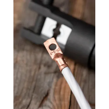 Наконечник медный ТМ 25-8-7 PROxima