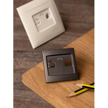 Валенсия лицевая панель розетки Phone 1-местная графит
