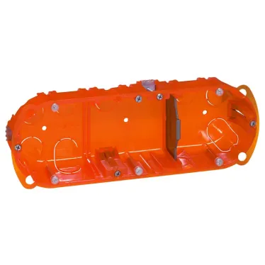 Batibox Коробка повышенной прочности 3 поста 40мм