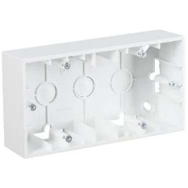 15 Коробка для наружного монтажа на 2 поста белый