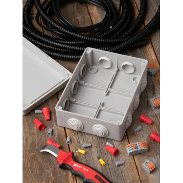 Коробка распаячная КМР-050-042 пылевлагозащитная 10 мембранных вводов уплотнительный шнур (190х140х70) PROxima