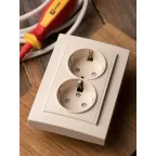 Розетка двухместная СП с заземлением 16А бежевый с защитными шторками Минск