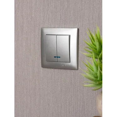 Валенсия лицевая панель выключателя 2-кл. с индикатором 10А сталь