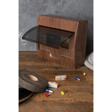 Щит распределительный навесной ЩРН-П-10 темное дерево IP41 PROxima