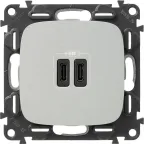 Valena ALLURE.Зарядное устройство с двумя USB-разьемами тип С-тип С 240В/5В 3000мА.С лицевой панелью.Цвет Алюминий