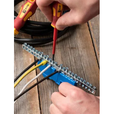 Шина N 63.24 (DIN изолятор) никель