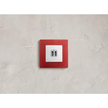 ETIKA Зарядное устройство с двумя USBразьемами 240В/5В 2400мА белый