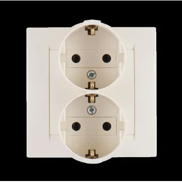 15 Розетка двойная 2Р+Е Schuko 16А 250В винтовой зажим слоновая кость