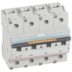 Выключатель автоматический четырехполюсный 80А D DX3 25кА