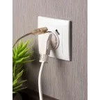 Валенсия розетка 1-местная с/з 16А белая с защ. штор. с 2 USB 2,1А