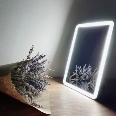 Светильник настольный TLD-591 White/LED/80Lm/6000K/Dimmer зеркало 4W акк 37V/600mAh сенсор диммер Белый | UL-00002759 | Uniel