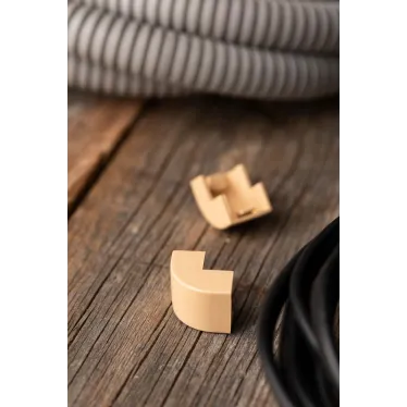 Угол внешний (15х10) (4 шт) Plast под светлое дерево