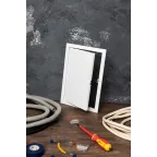 Люк ревизионный пластик с нажимным замком 200х300 Basic