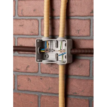 Коробка распаячная КМР-050-048 пылевлагозащитная 6мембранных вводов уплотнительный шнур (120х80х50) PROxima