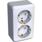 ЭТЮД Розетка двойная наружная с заземлением со шторками белая