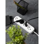 Удлинитель 'Эксперт' 4 гнезда 2 метра 10А/2.2кВт без заземления ПВС 2х0.75 PROxima