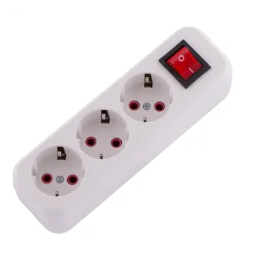 Колодка с заземлением 3 входа с выключателем