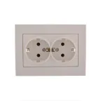 Розетка RAIN двойная с/з керамика белая