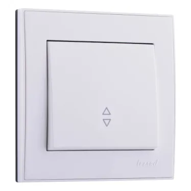 Выключатель RAIN проходной белый