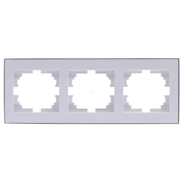 RAIN Рамка 3 поста горизонтальная белая с боковой вставкой хром