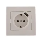                  Розетка RAIN с/з с USB скрытой установки белая
               