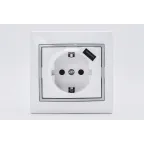                  Розетка Мира с/з 16A с USB 2.1A скрытой установки белая с серой вставкой
               